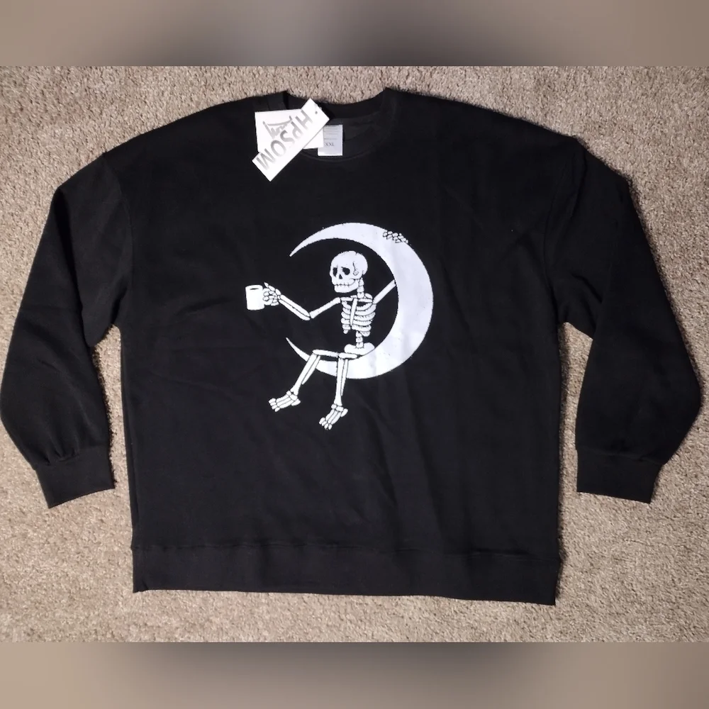 Black Skeleton Graphic Sweater - Picture 5 of 10